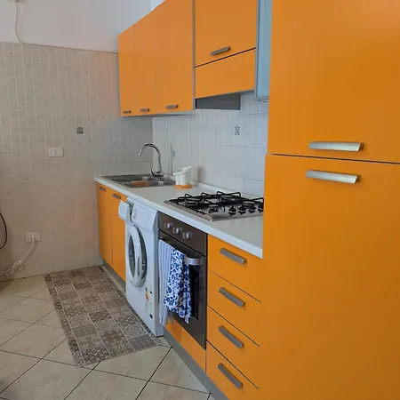 300 Passi Apartament *