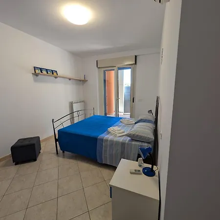 300 Passi Apartament